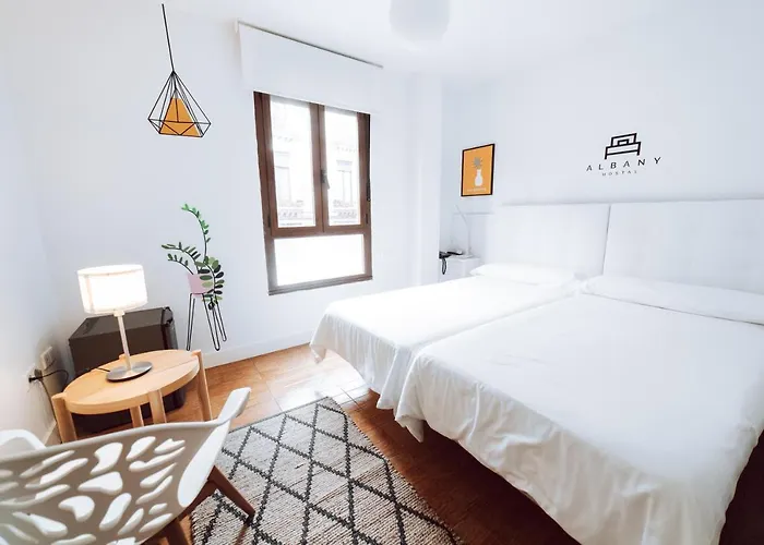 Hostal Misericordia León